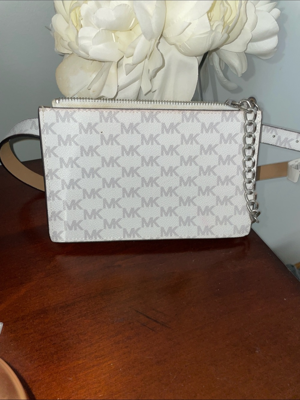 Michael Kors White/Light Gray Signature MK Crossbody Clutch